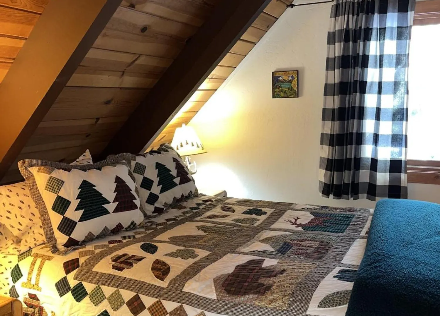 Cabin Close To Hiking Trails And Ski Resorts サウス・レイクタホ 別荘